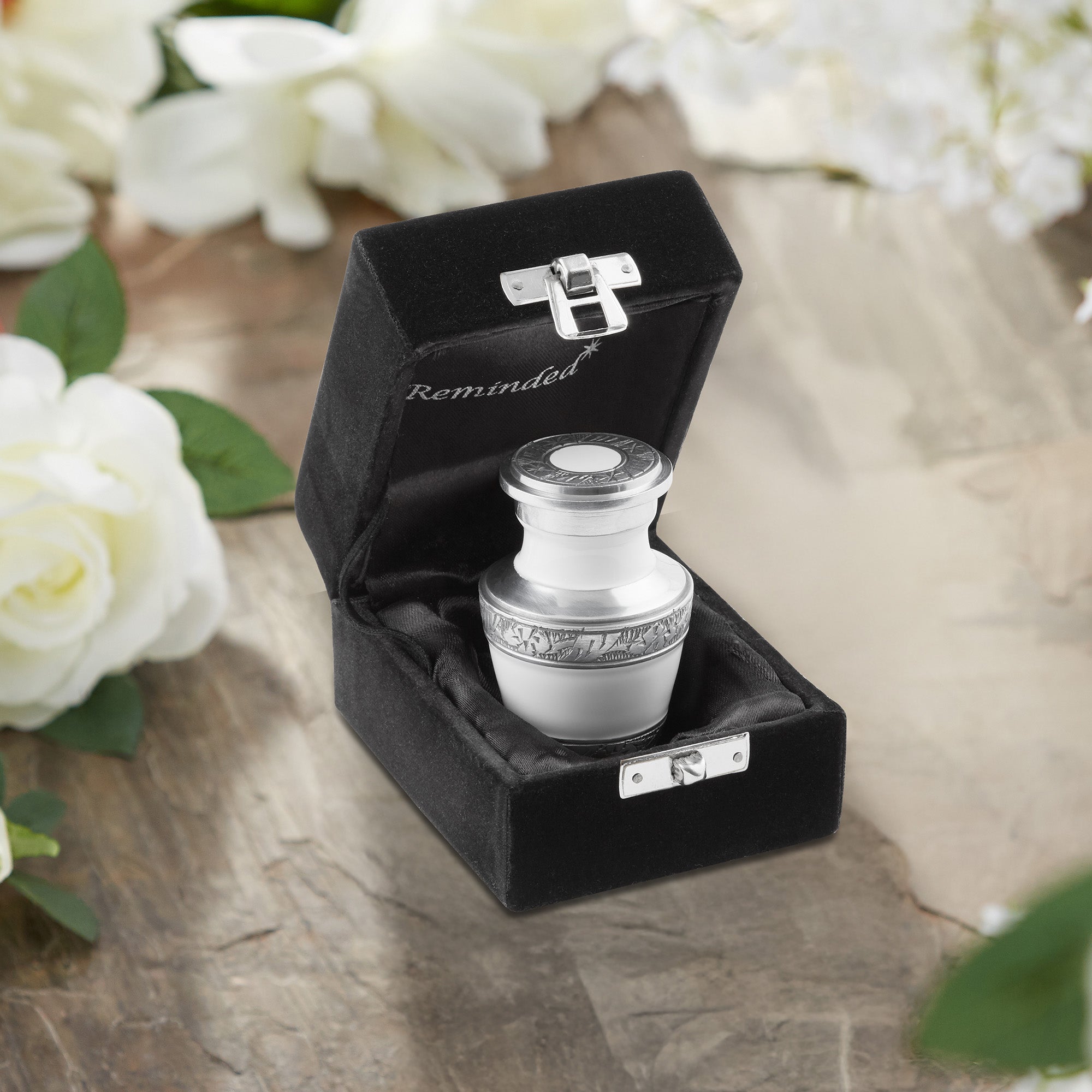 FNL-URN-M145-WHT