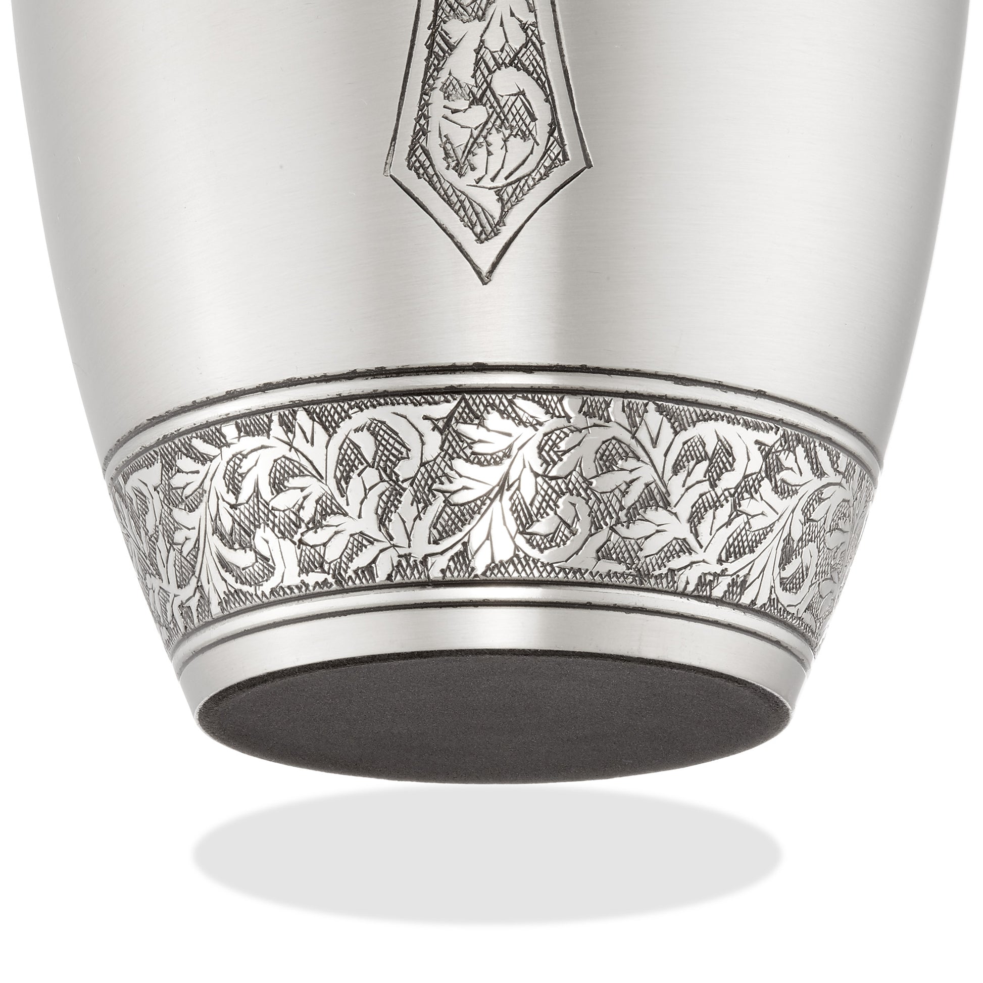 FNL-URN-A261-SLV